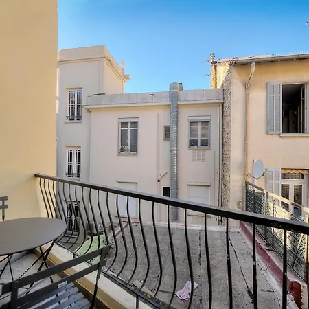 Apartman Frgk - Entire Building Center