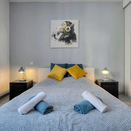 Apartman Frgk - Entire Building Center