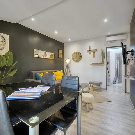 Apartament Frgk - Entire Building Center Cannes