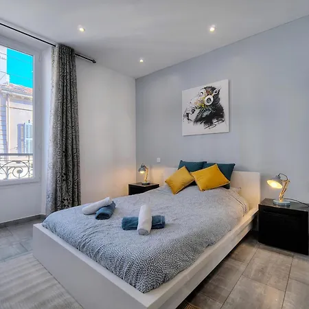 Apartament Frgk - Entire Building Center Cannes
