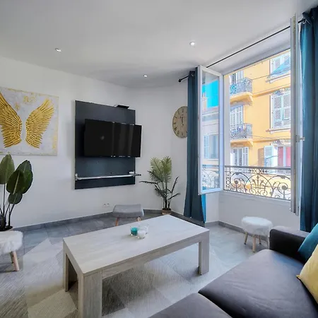 Frgk - Entire Building Center Apartament
